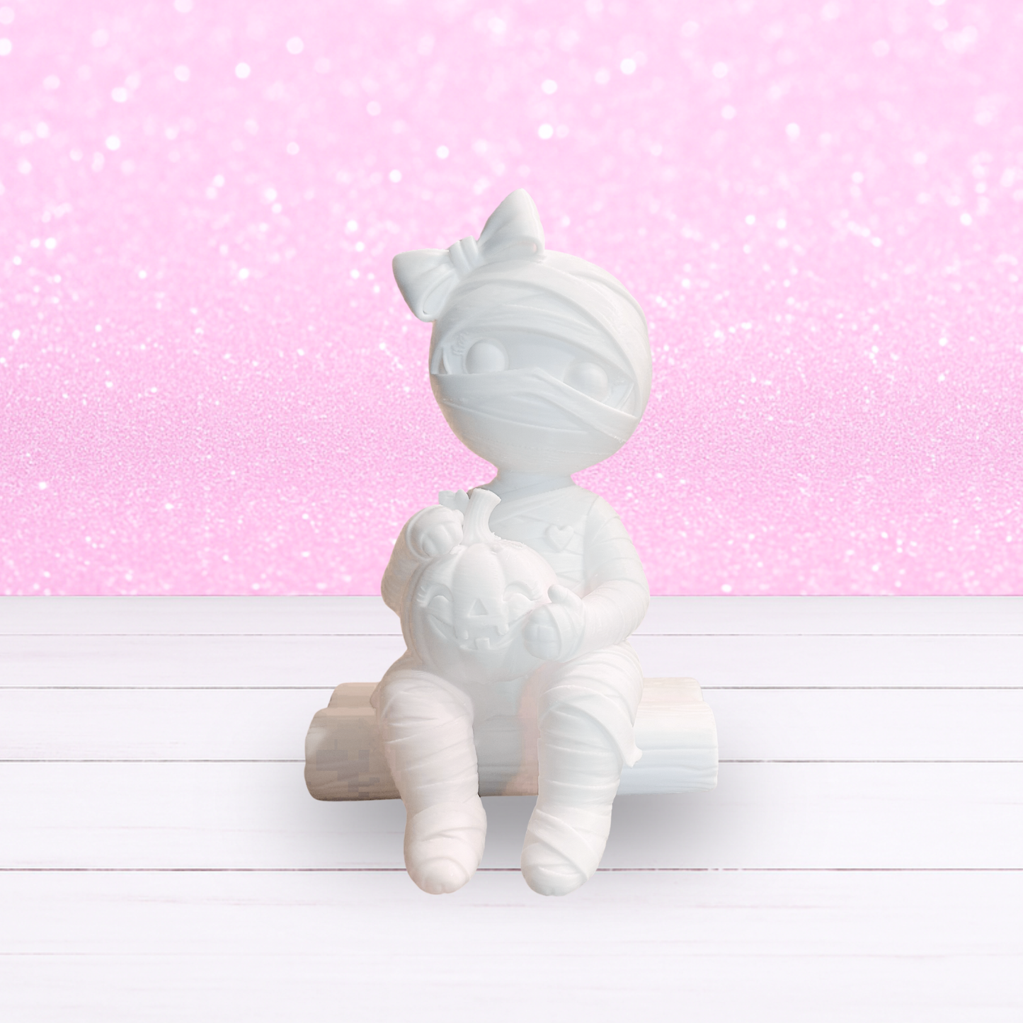 Cute Mummy Sitting - Made-To-Order