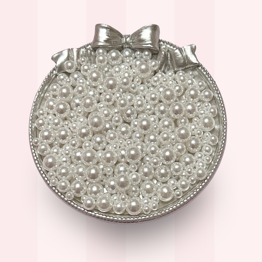 No Hole Pearls, White Pearls, Mixed Sizes with No Hole, 40 Grams