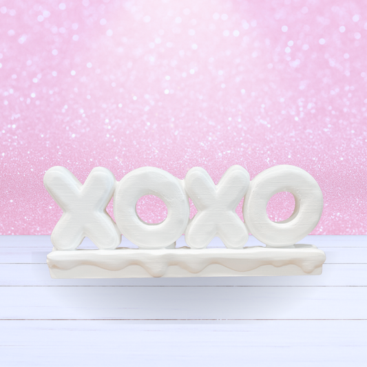 XOXO on Cake - Made-to-Order