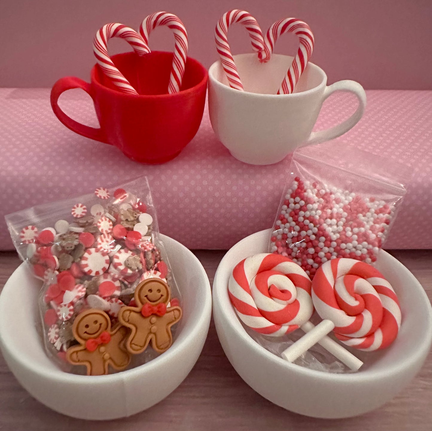 Cutie Cup Collection - Red Gingerbread Boy Bundle